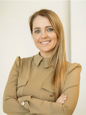 Dr. med. univ. Jana Cink
